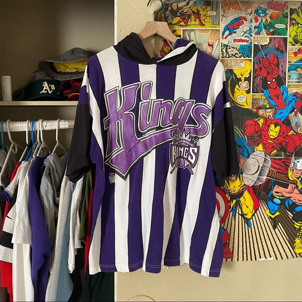 Vintage Sacramento Kings Hooded T Shirt